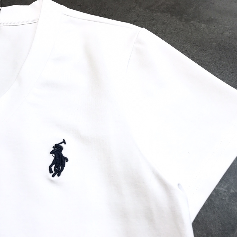 『S-L』大人気 着回し最強 目立つ 快適 シンプル Vネック 無地 Tシャツ