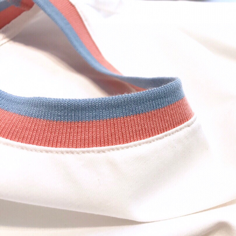 『フリーサイズ』好感度UP 元気いっぱい ラウンドネック カートゥーンプリント Tシャツ