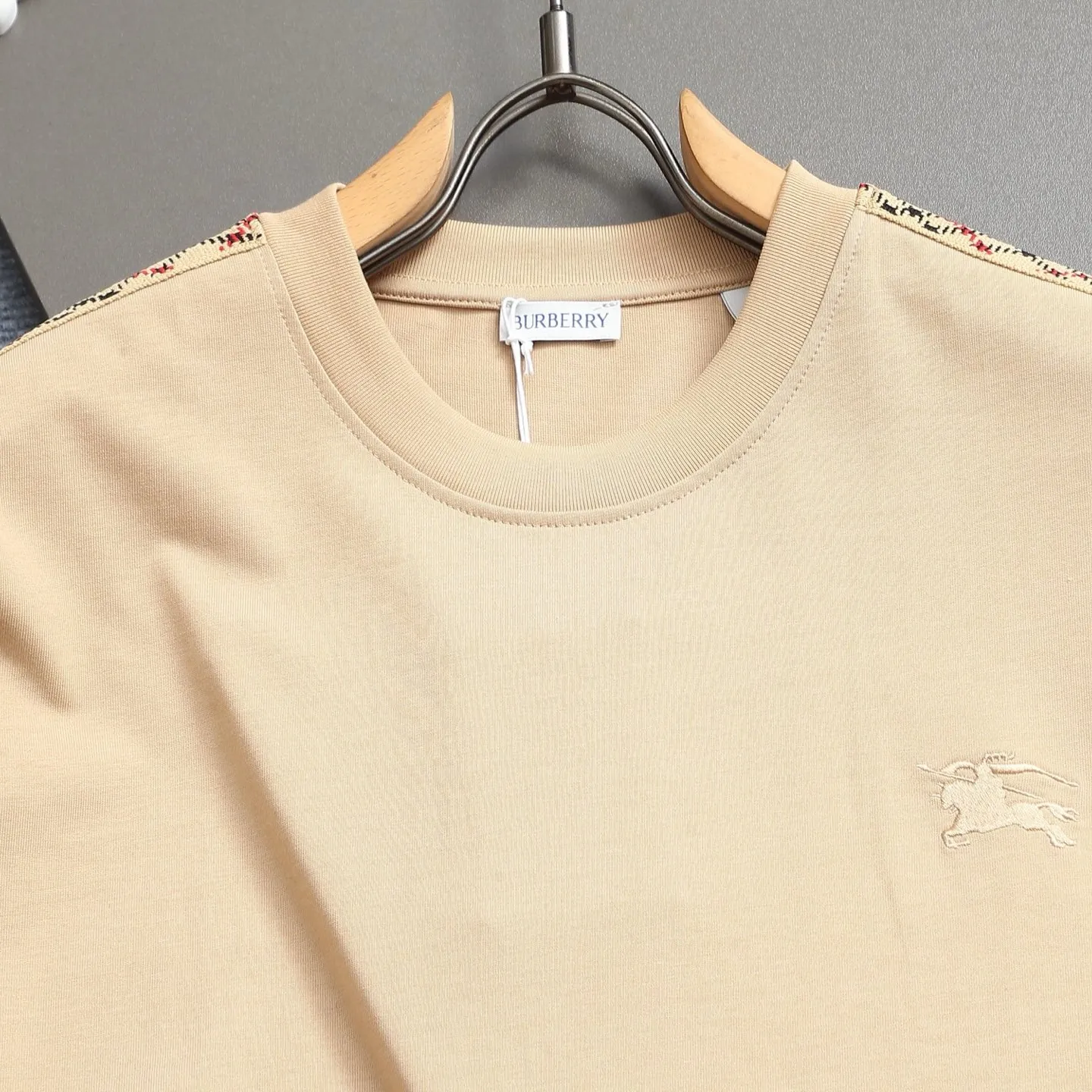 『XS-L』大人の定番 三色選べる クラッシック高級感 Tシャツ