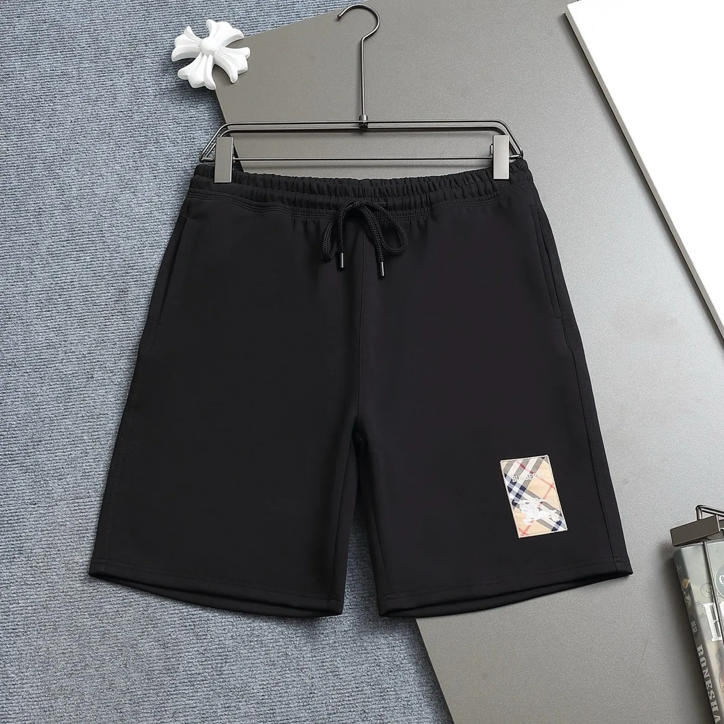 『XS-L』多色展開 カ高級感 ゆったり 合わせやすい ショートパンツ