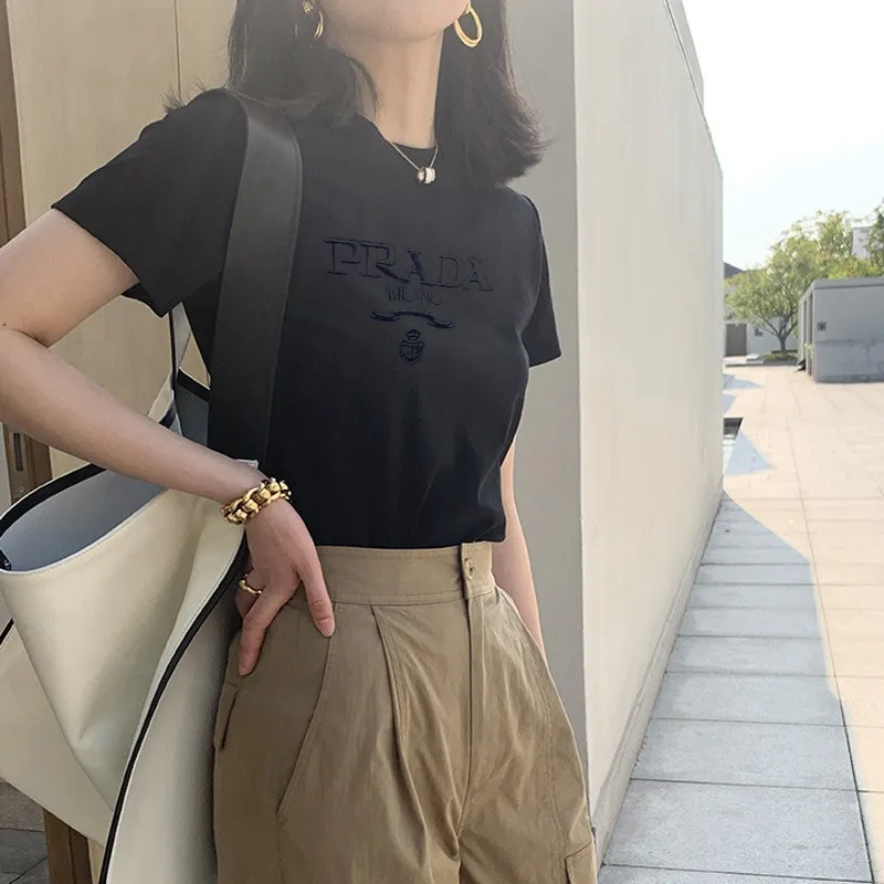 『M-XL』元気いっぱい シンプル 着瘦せ 気質満点 高品質 着回し力抜群 刺繍Ｔシャツ