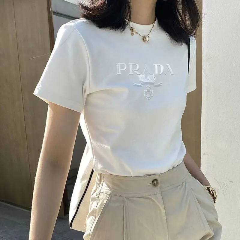 『M-XL』元気いっぱい シンプル 着瘦せ 気質満点 高品質 着回し力抜群 刺繍Ｔシャツ