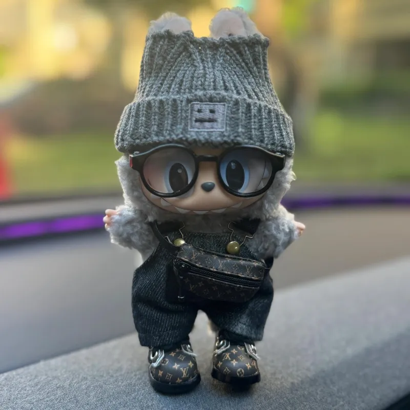 人気上昇中 絶対流行 ファッション かわいい labubuぬいぐるみペンダント 服