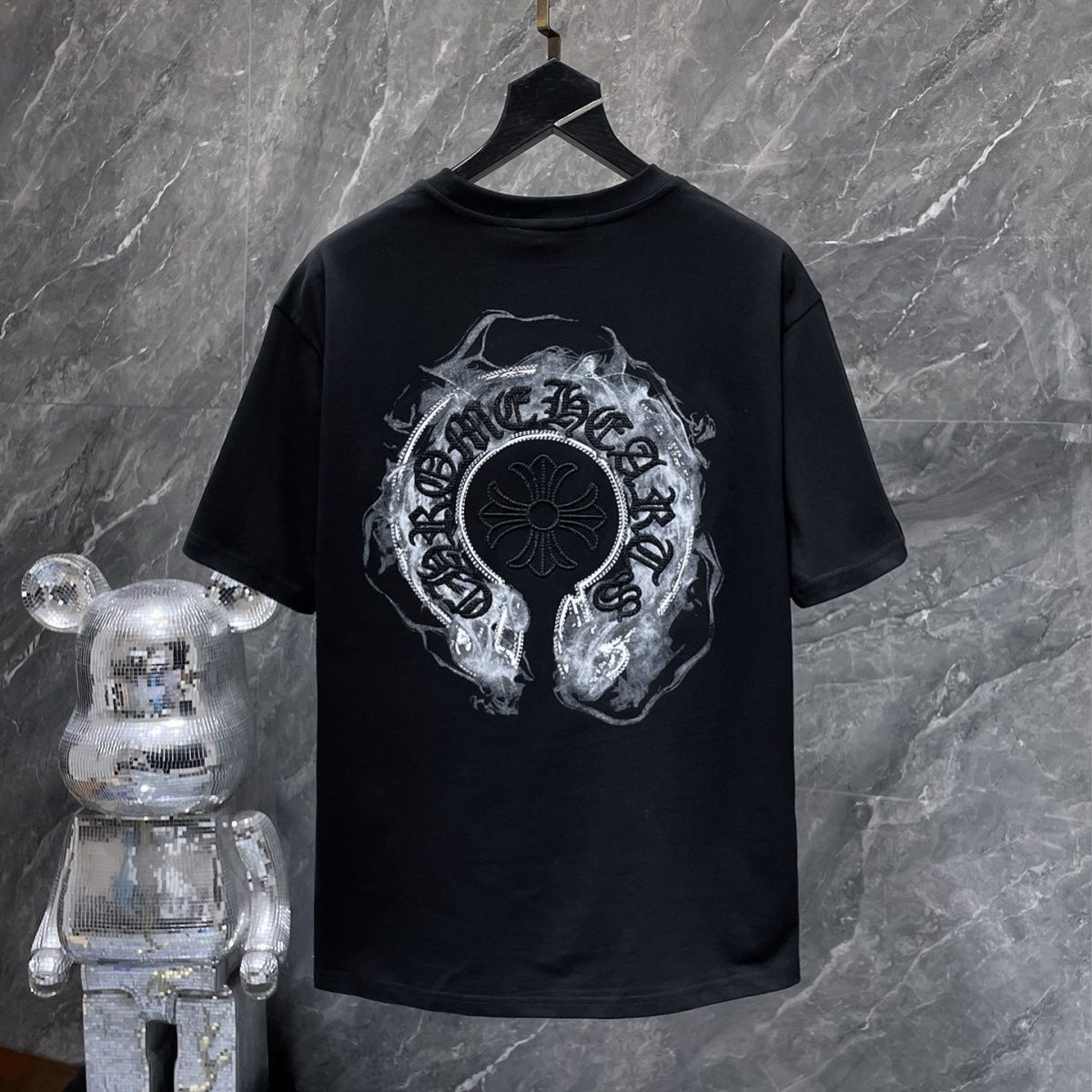 『S-XL』トレンディなプリント柄の半袖Tシャツ ゆったりとした着心地で、通気性に優れ、高品質なトップスです