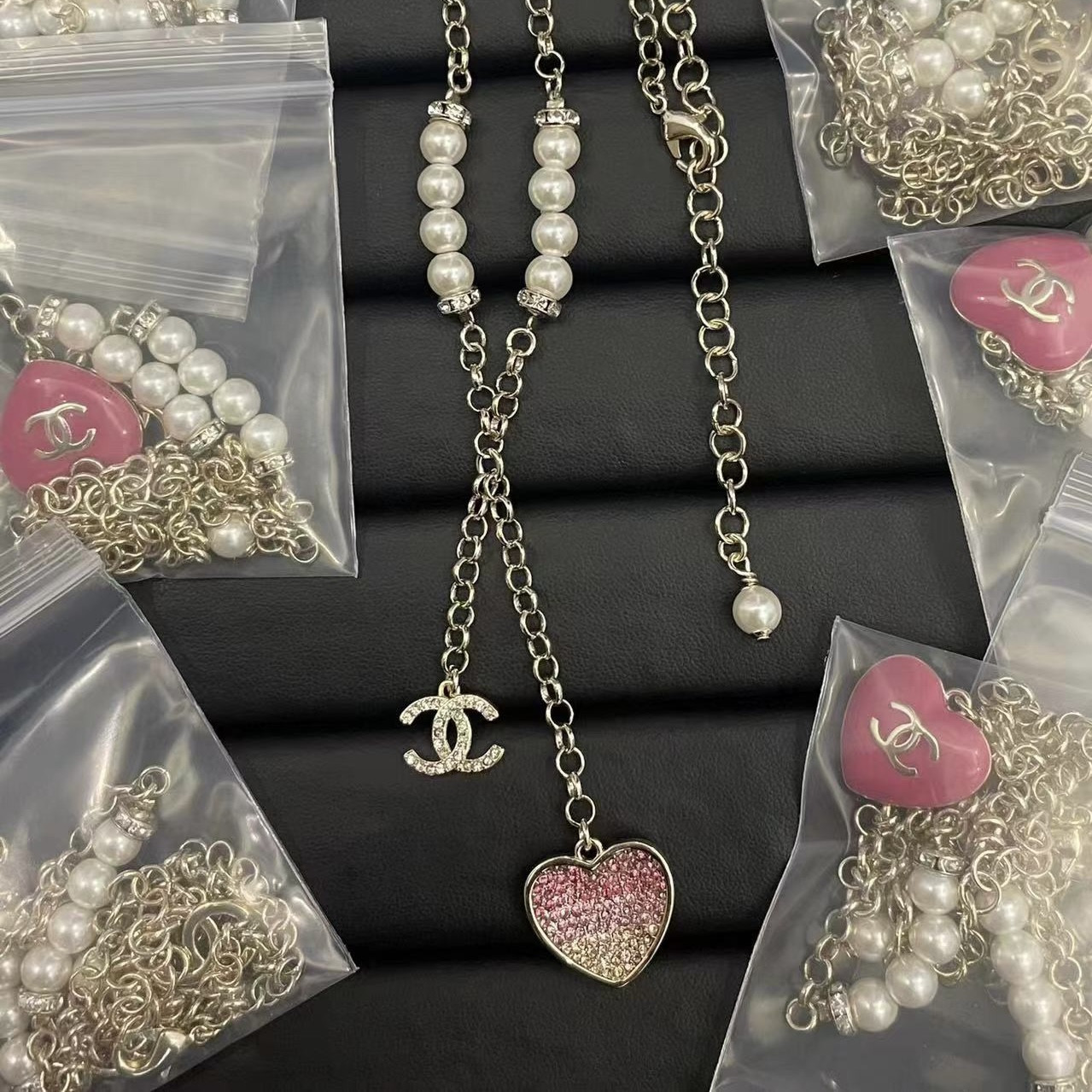 シャネル風 ネックレス ハートモチーフ ハイエンド ココマーク ダブルC チェーンネックレス 軽量 ラグジュアリー 高級感