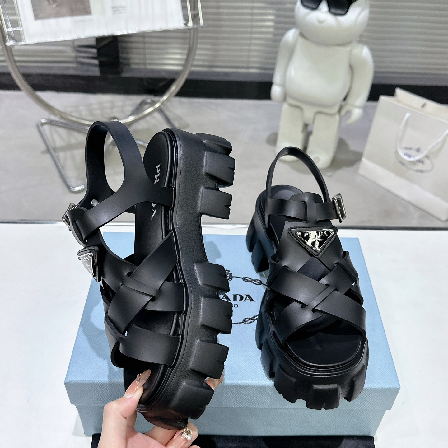 【P022】♥大人気 美品♥ PRADA サンダル プラダ