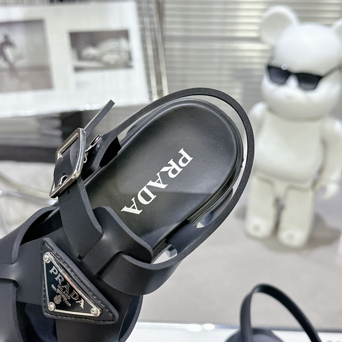 【P022】♥大人気 美品♥ PRADA サンダル プラダ