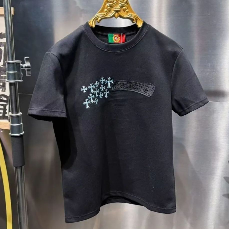 【L-5XL】秋冬カジュアルクルーネック半袖トレンディラグジュアリーTシャツトップス、重厚な刺繍入り