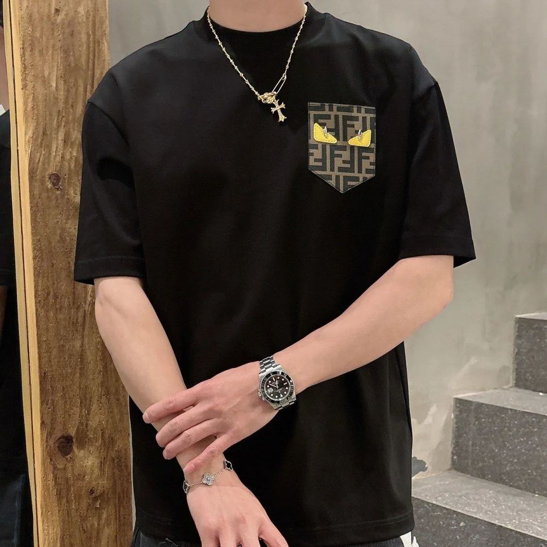 【S-5XL】ファッショナブルで高品質な半袖Tシャツ、ゆったりとしたコットンTシャツ