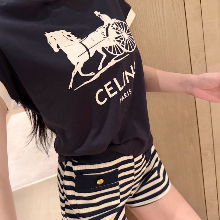 2026年新作　プリントカラーブロッククルーネック半袖Tシャツ＆伸縮性ハイウエストストレートストライプショーツ
