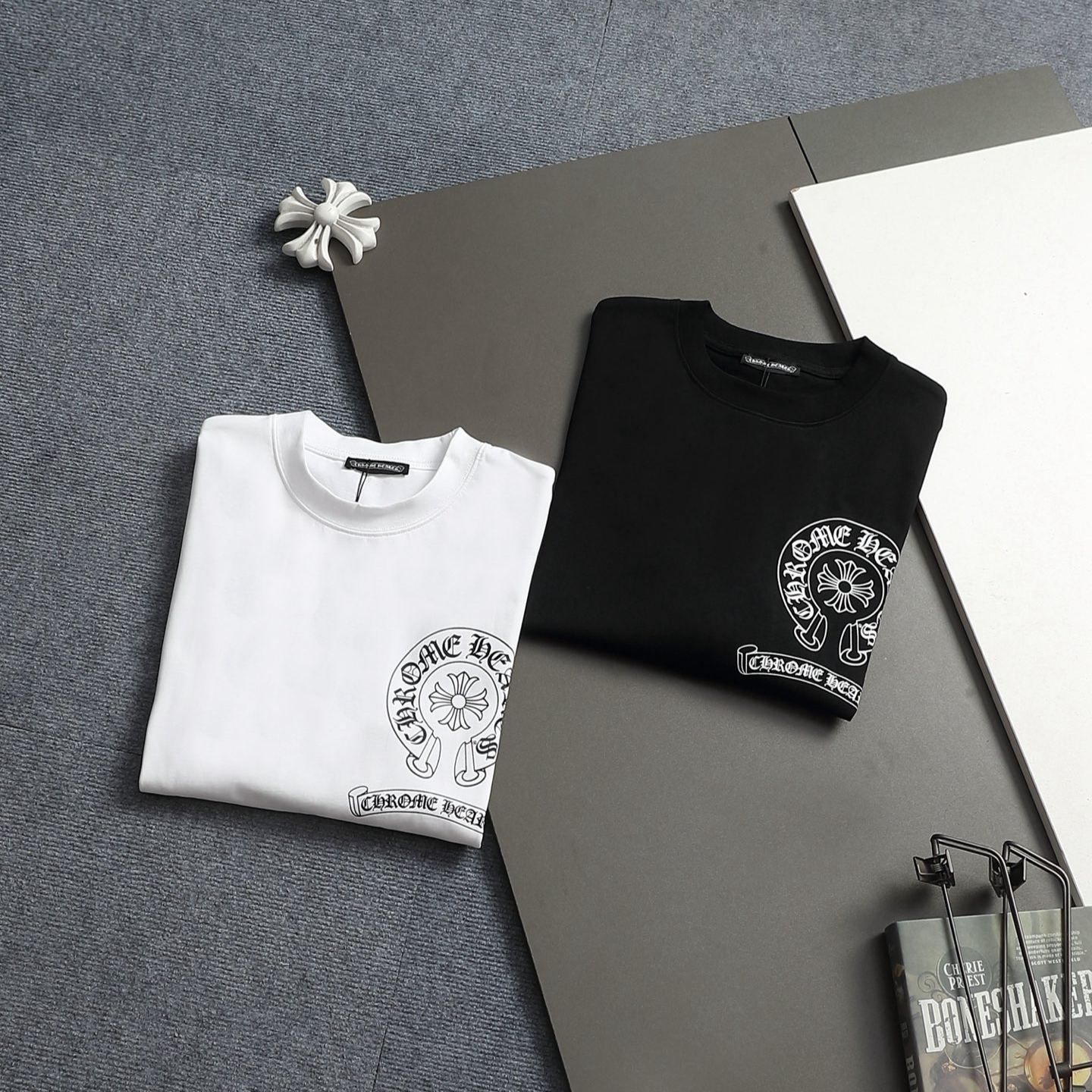 『S-XL』新作の長袖クルーネックトップス スタイリッシュで着回し力抜群、男女兼用