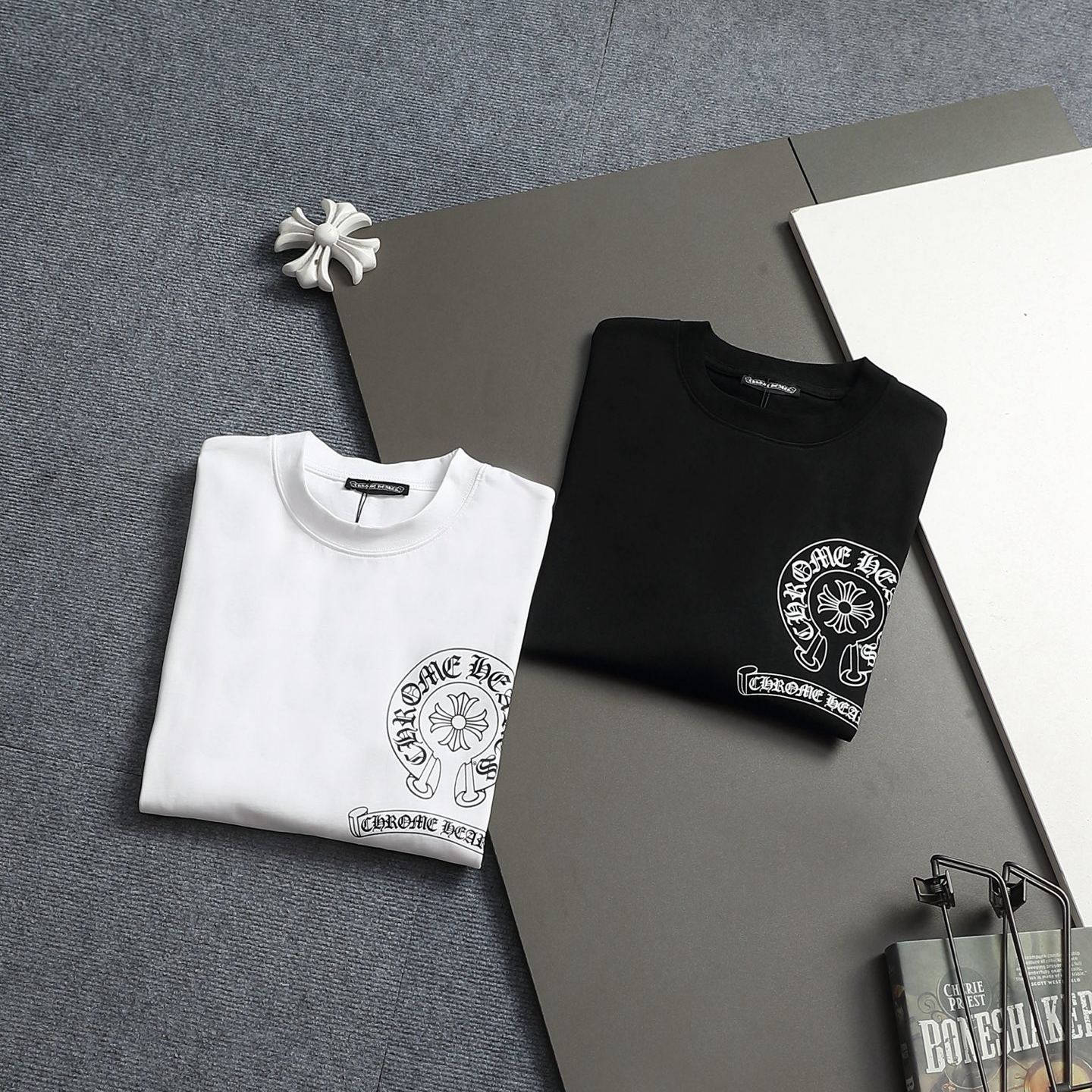 『S-XL』新作の長袖クルーネックトップス スタイリッシュで着回し力抜群、男女兼用