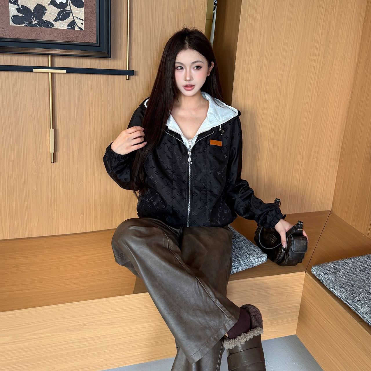 『M-XL』新作 フェイクレイヤード モノグラム柄 フード付き アウター 上品 高級感