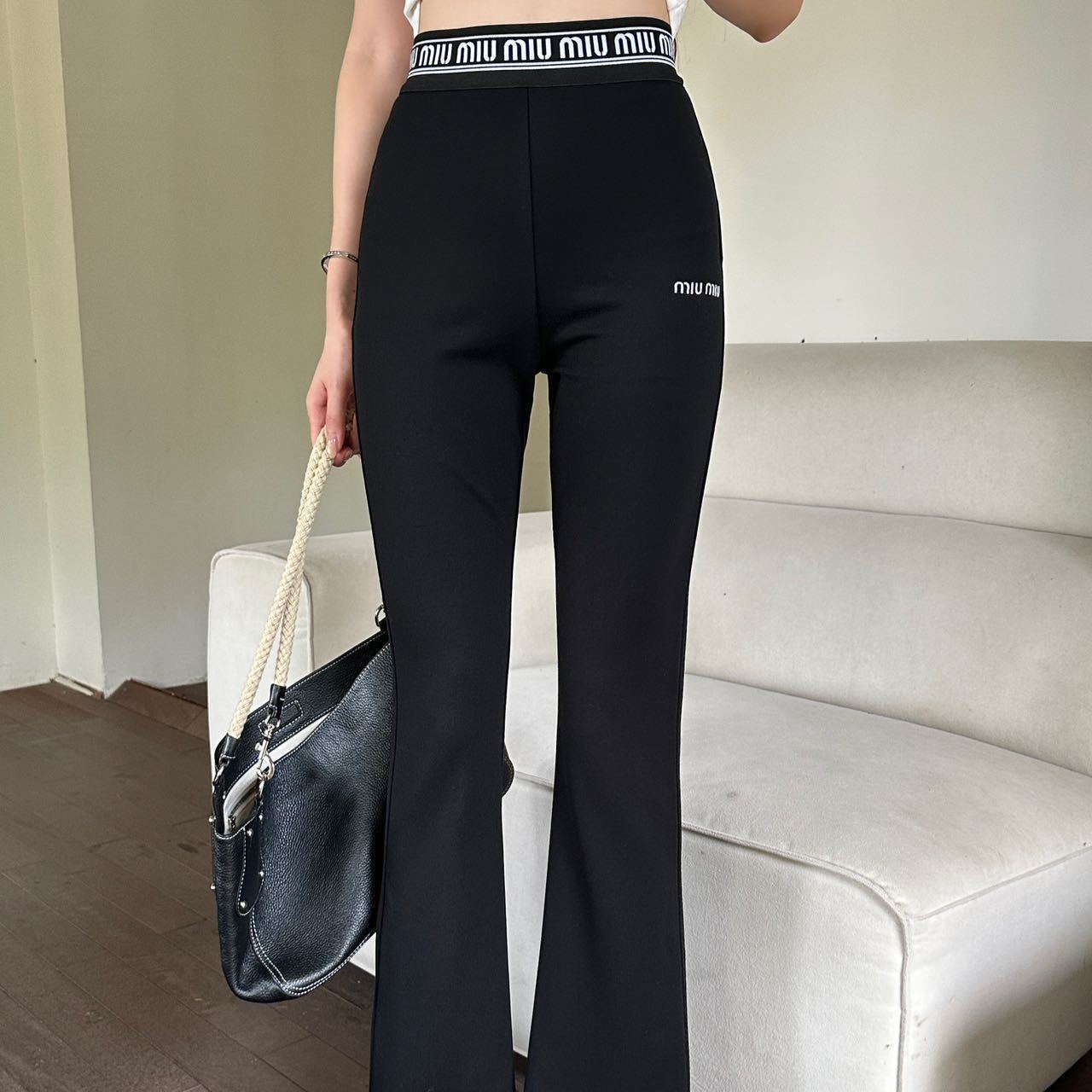 『S-L』ハイウエスト フレアパンツ カジュアルパンツ 高伸縮 ニット素材 柔らかい 落ち感 高品質
