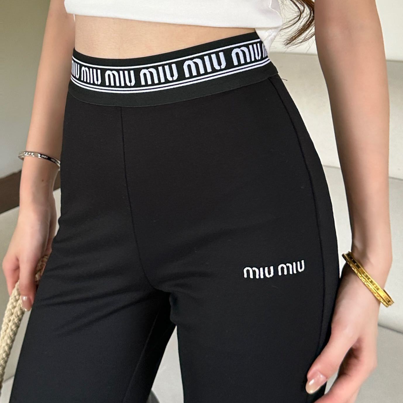 『S-L』ハイウエスト フレアパンツ カジュアルパンツ 高伸縮 ニット素材 柔らかい 落ち感 高品質