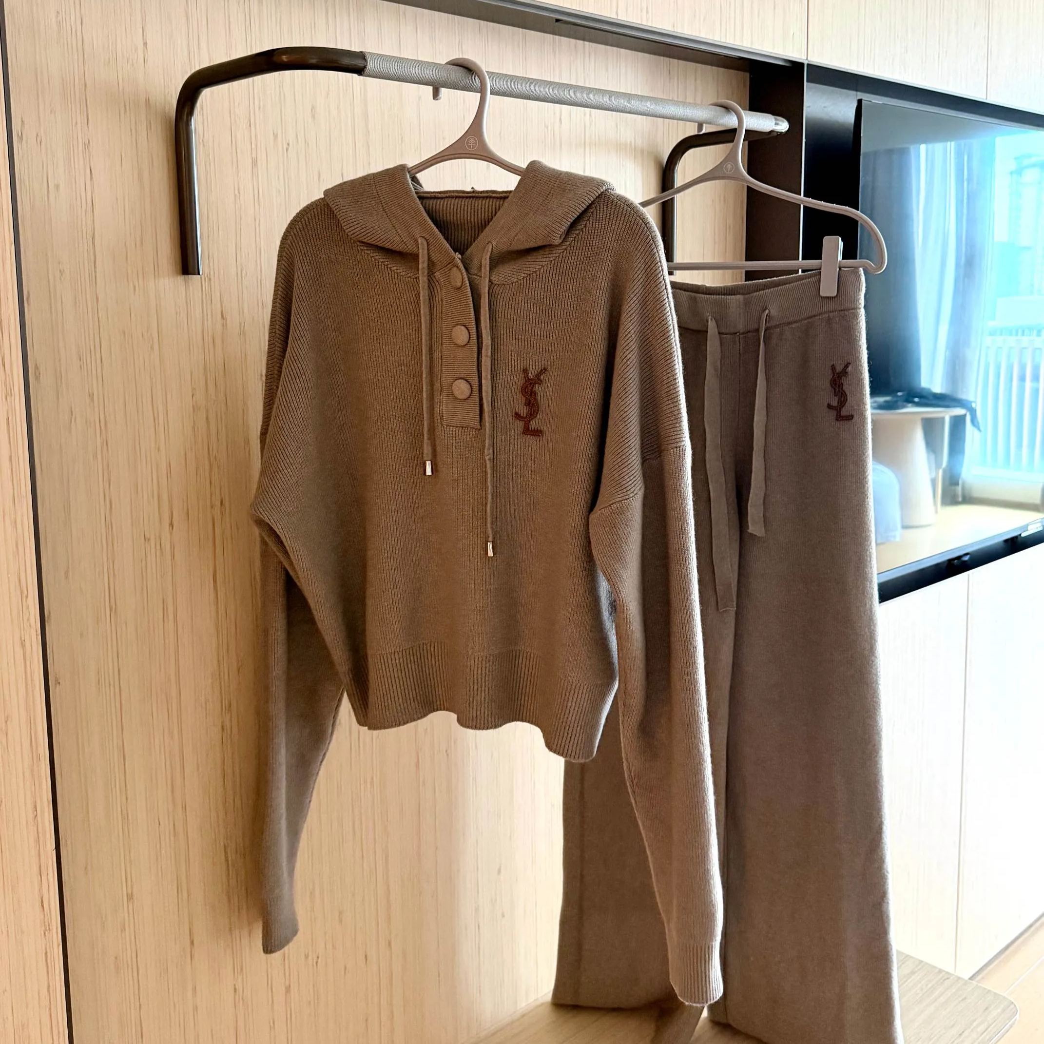 『フリーサイズ』秋 ニット セットアップ 高品質 厚手 美肌見え