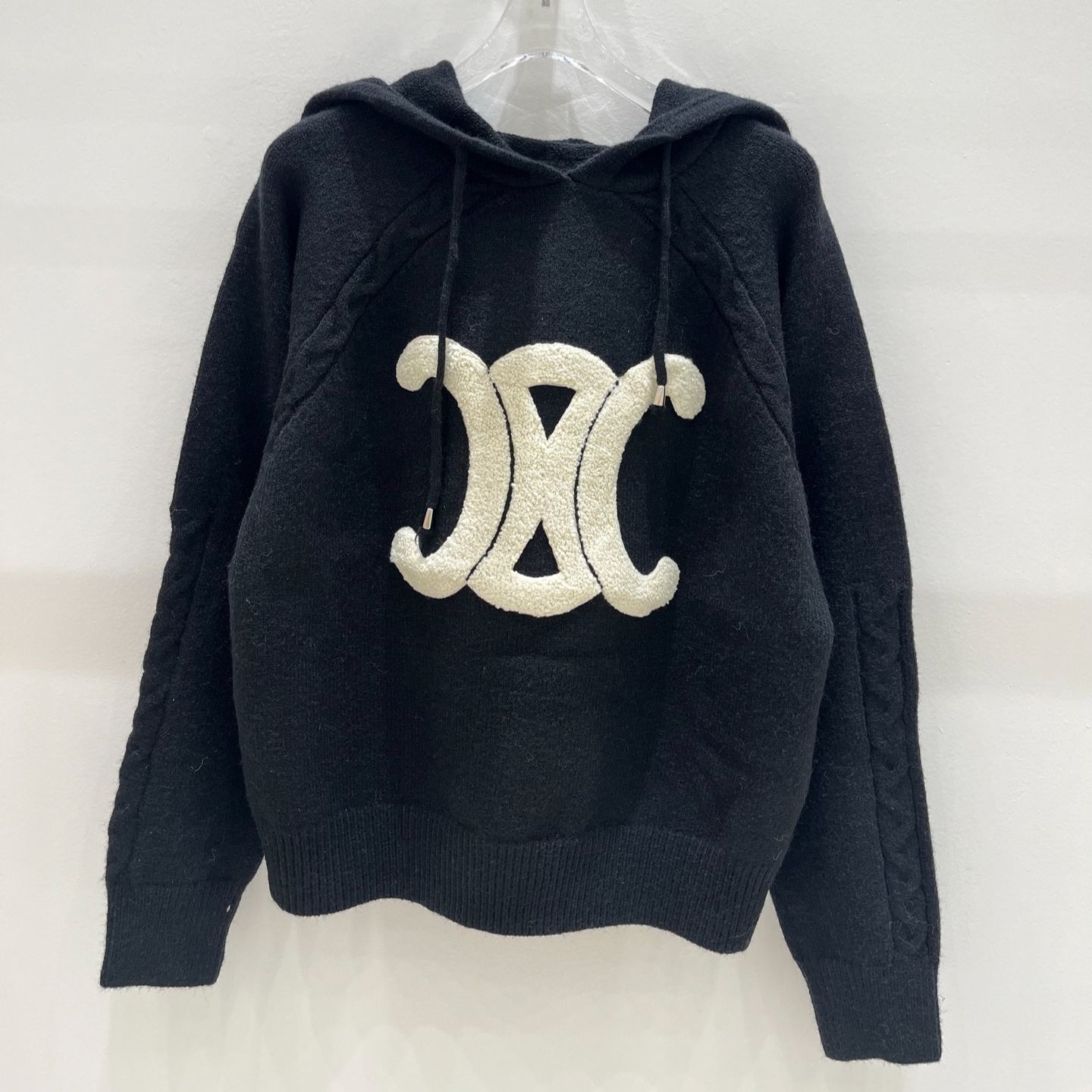 『フリーサイズ』立体刺繍ワッペン フーディーニット 長袖 ハイクオリティ