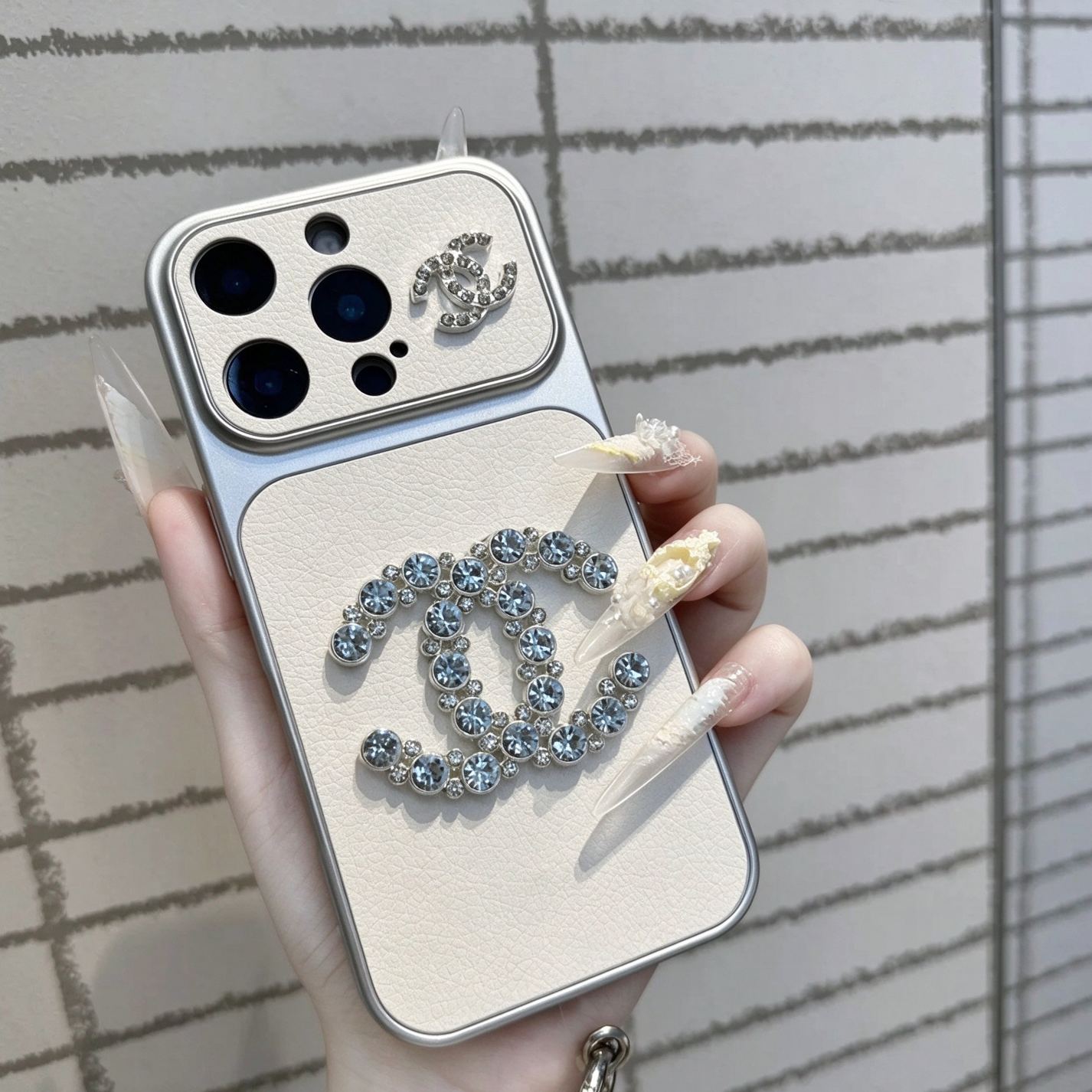 ジュー装飾 スマホケース キラキラ 高級感 耐衝撃 カメラ保護 おしゃれ携帯カバー