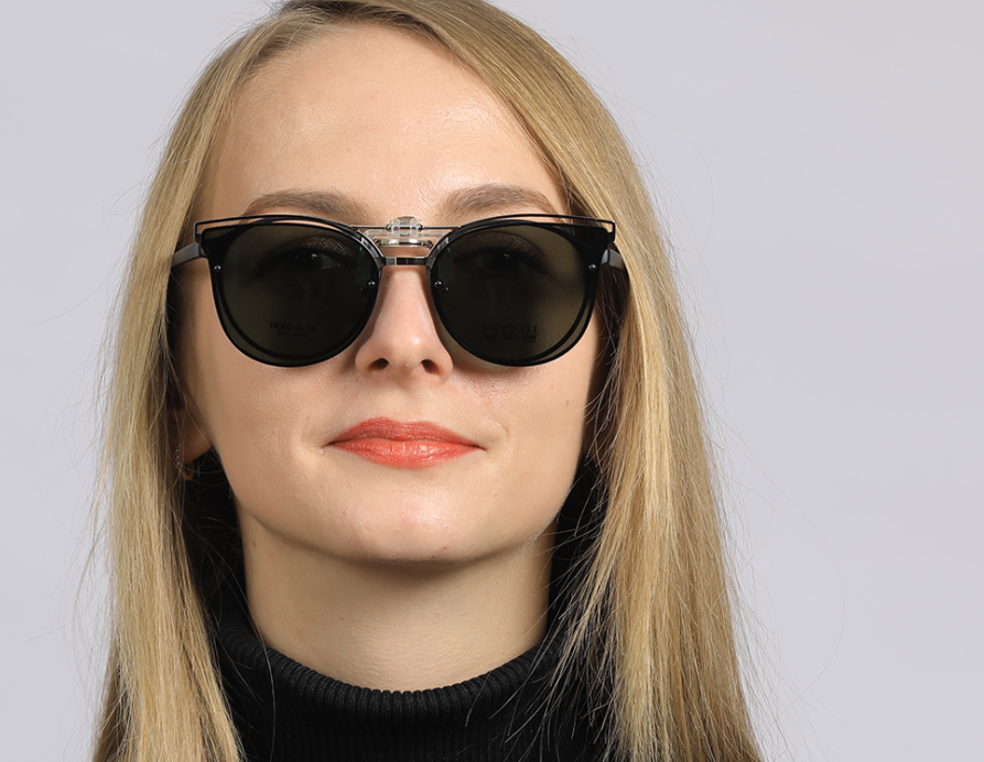 LUFF Polarized Women Clip-On Driving Sunglasses With Flip Up Function-Suitable, Vintage Cat Eye Outdoor Sunglasses for Ladies