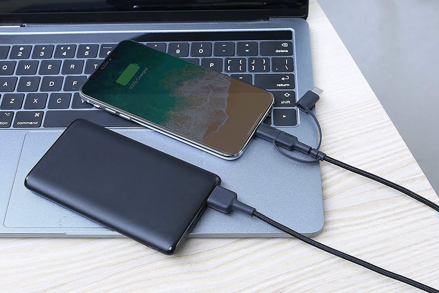 3-in-1 USBケーブル CB-BAL5