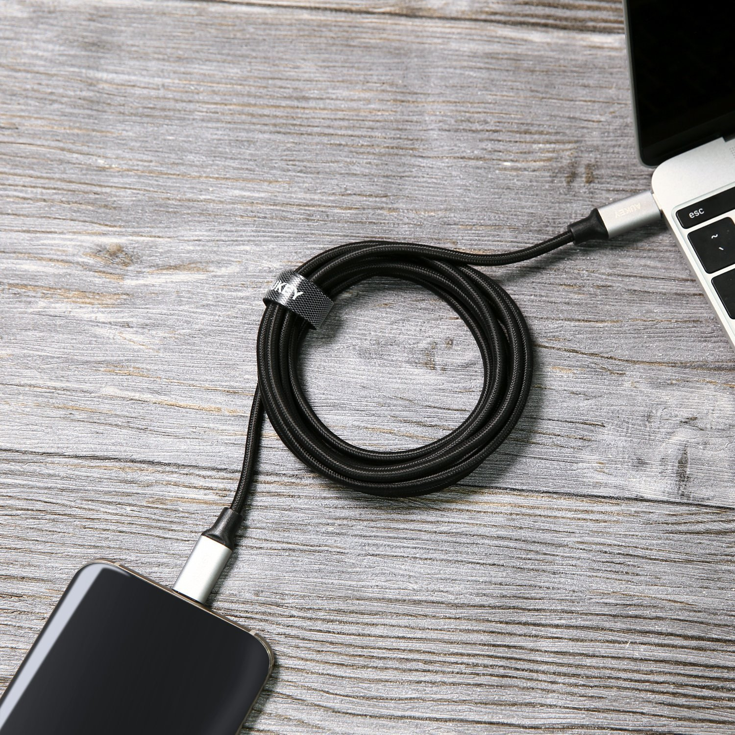 Type-C ケーブル CB-CD6