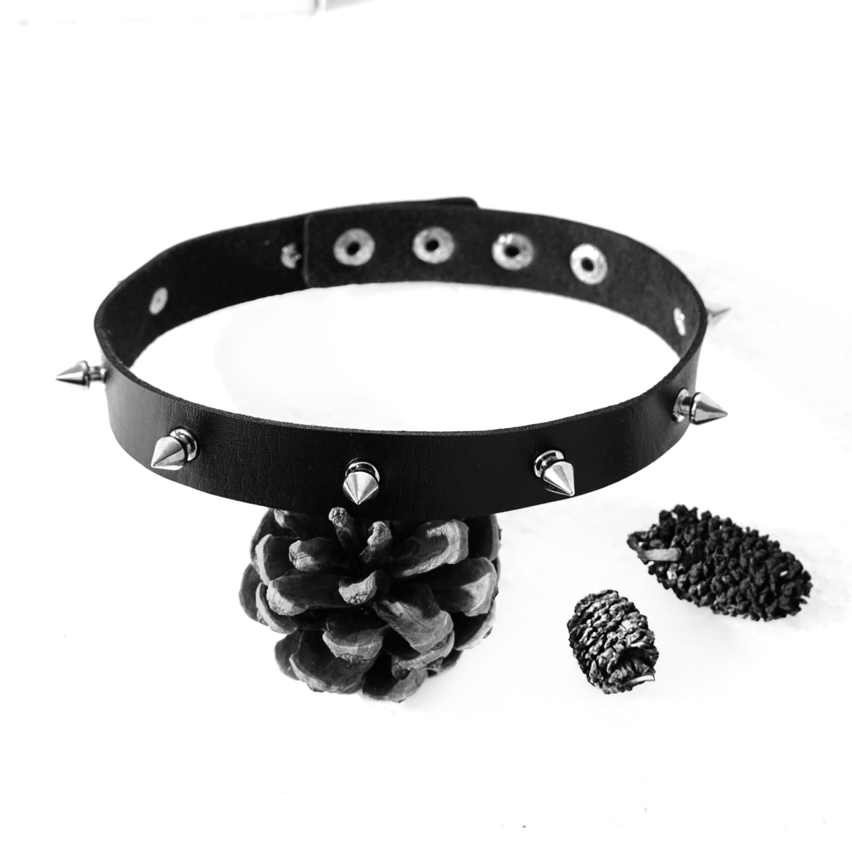Punk faux leather choker studded collar with rock O-ring adjustable necklace 