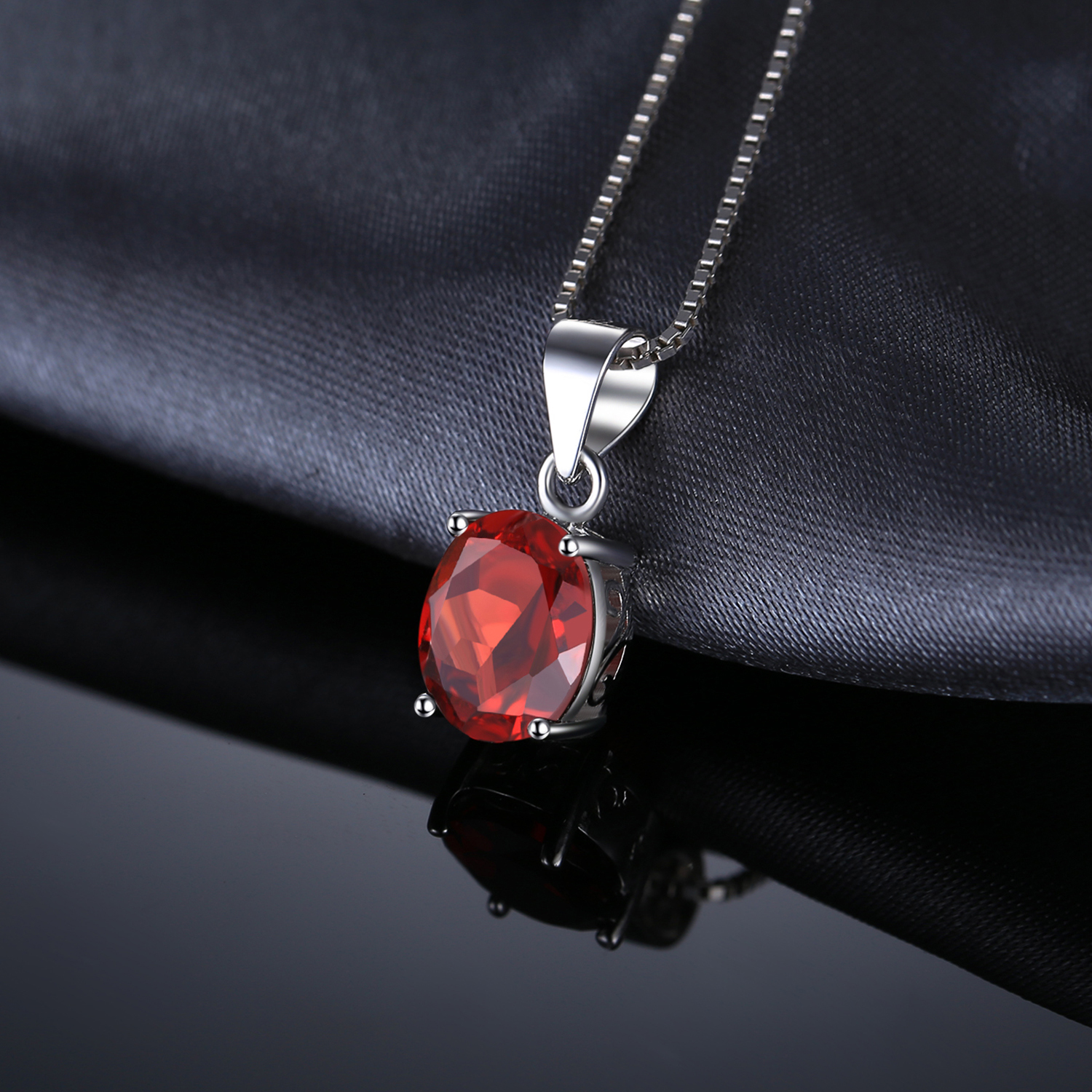 Solitaire Garnet