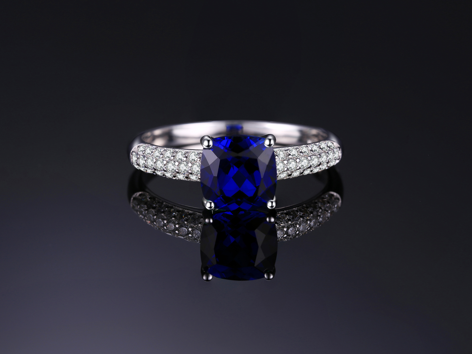 JewelryPalace Cushion 2.6ct Created Blue Sapphire Solitaire Engagement Ring 925 Sterling Silver