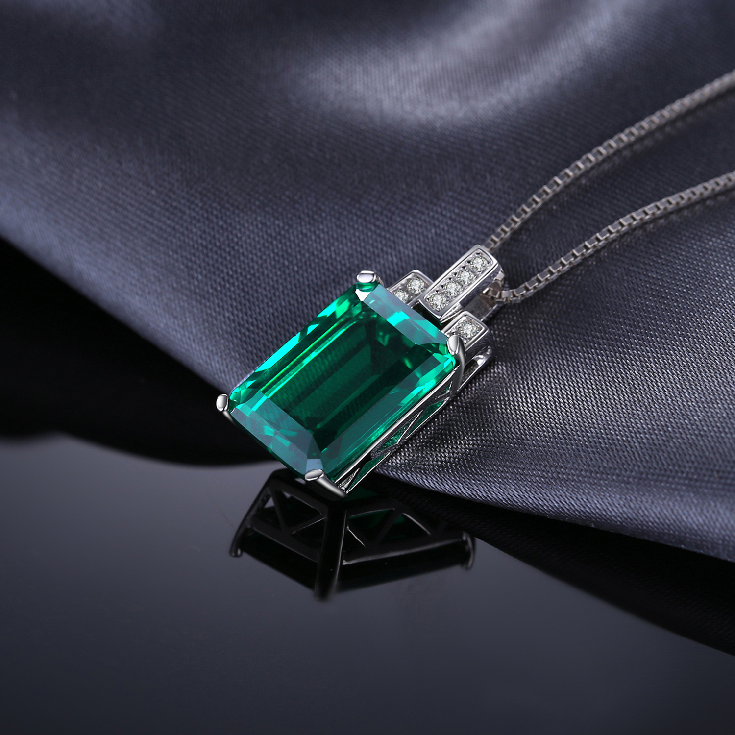 Simulated Emerald