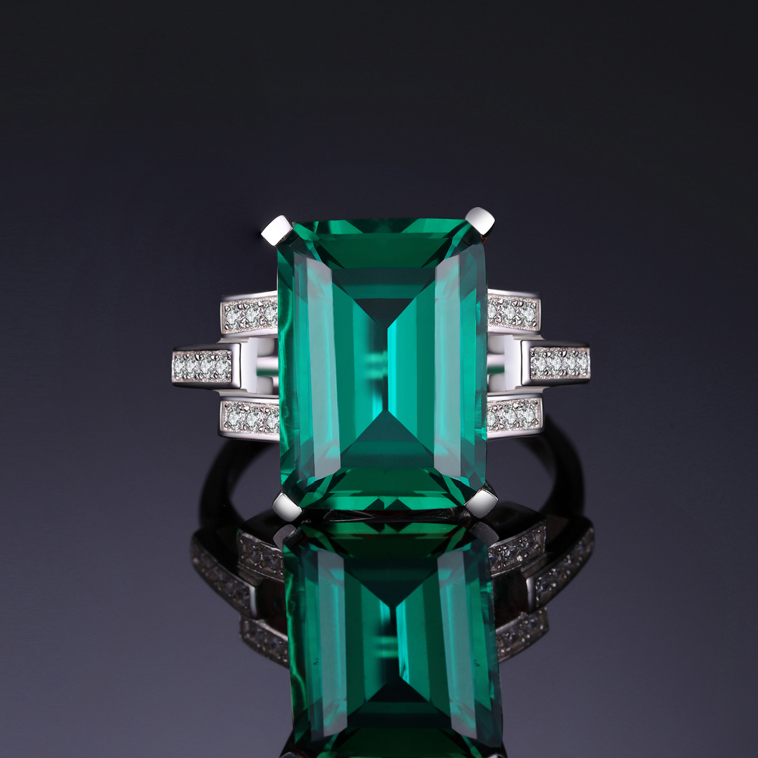 Emerald Cocktail