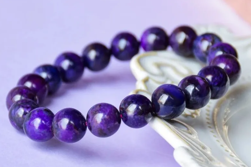 水晶玉石與人體磁場有何緊密聯繫？