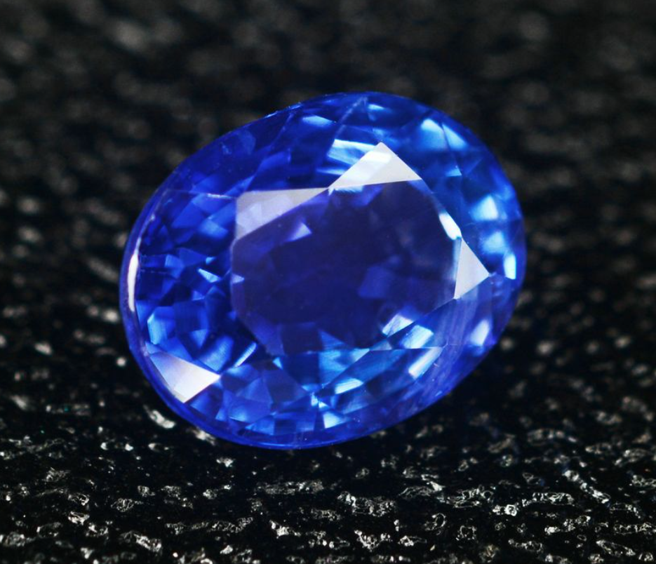 象徵&ldquo;沉著與勇敢&rdquo;、&ldquo;幸福和長壽&rdquo;水晶--海藍寶