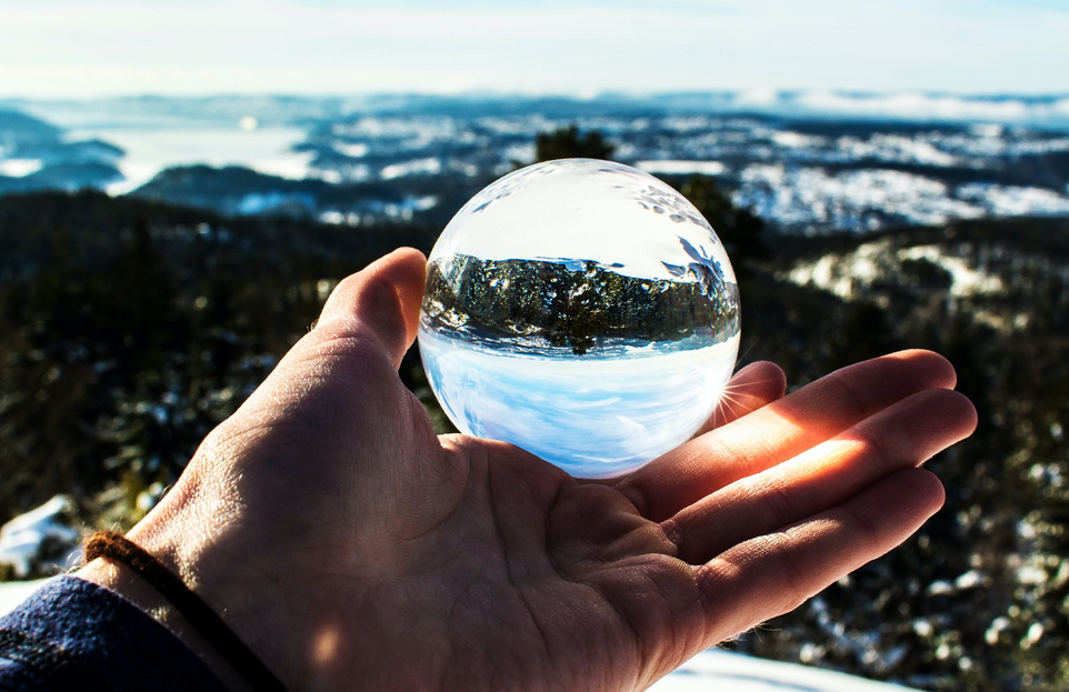 七脈輪阻塞以及如何使用水晶解鎖脈輪 