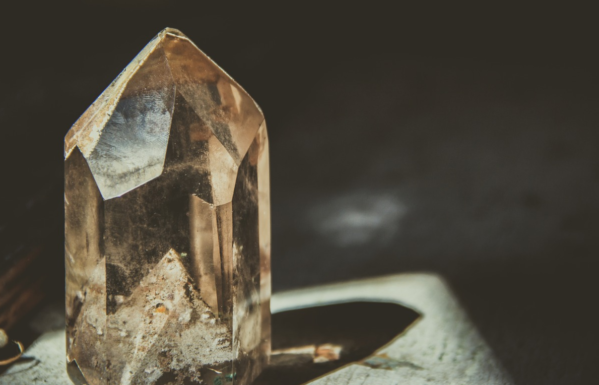 【脈輪水晶】9種治療太陽神經叢的水晶 