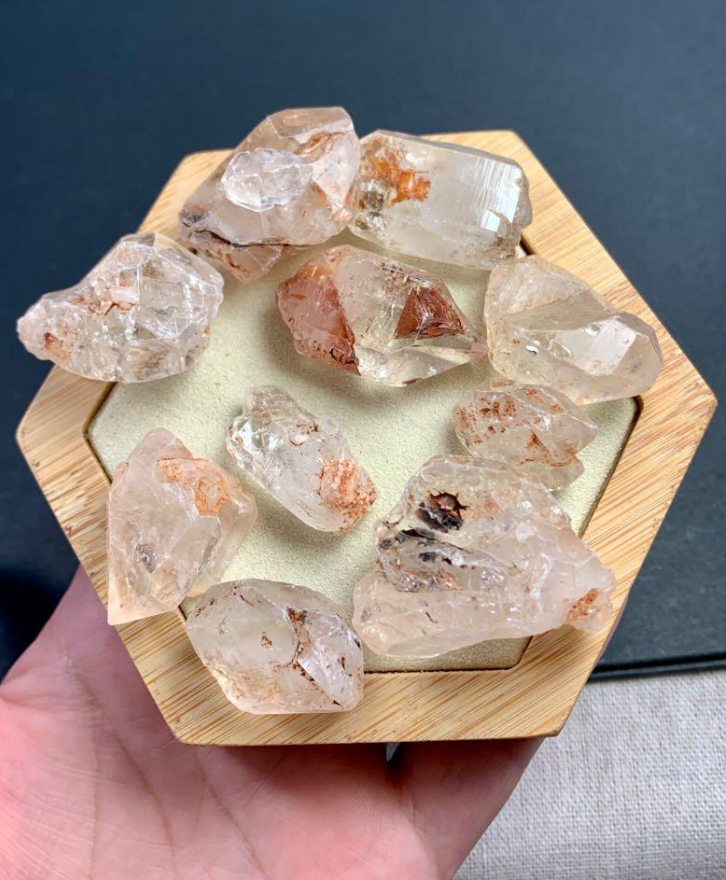 骸骨水晶,最古老智慧的水晶