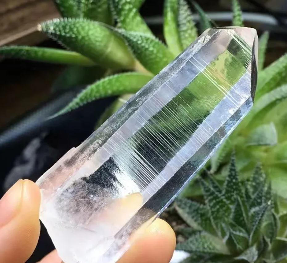 神奇的水晶雷射刀——列姆利亞水晶