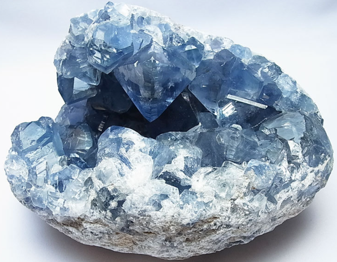 純潔的天國之光&mdash;&mdash;天青石