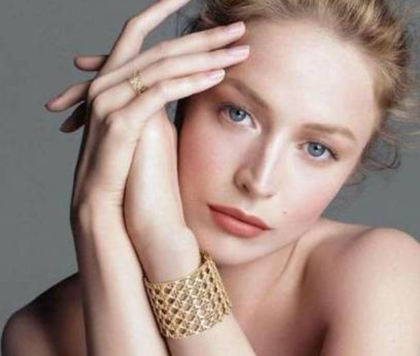 從珠寶測你是哪位神話美人，以及愛情運如何