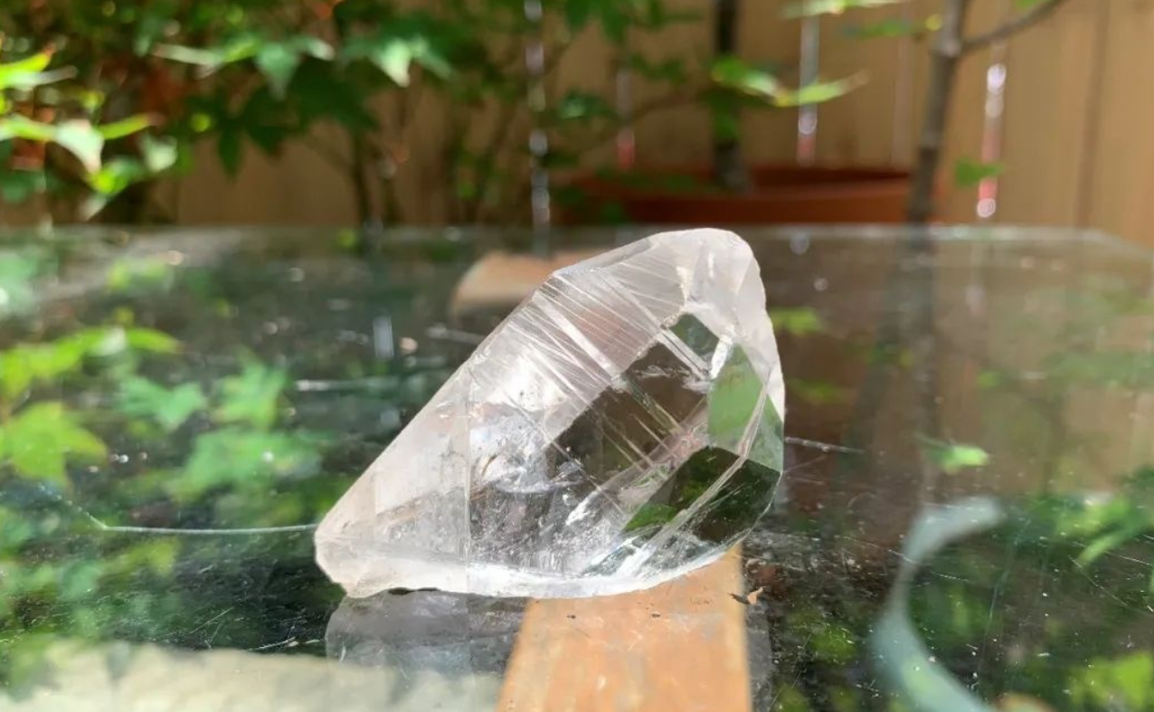 神奇的水晶雷射刀——列姆利亞水晶