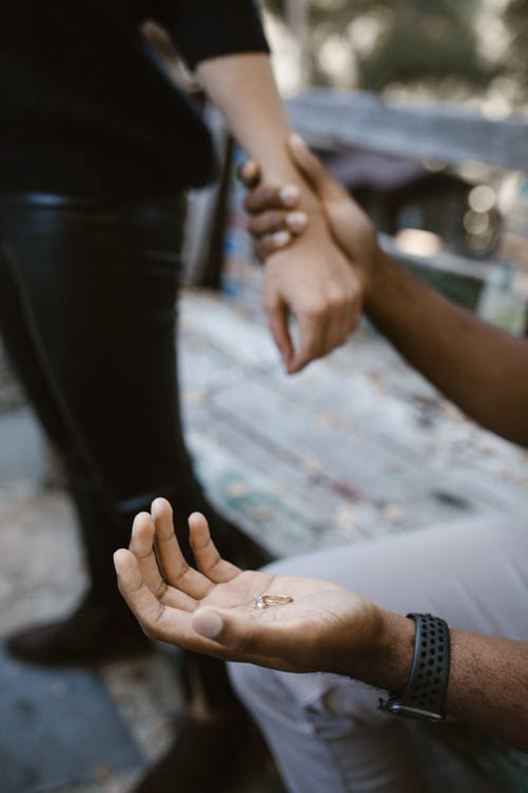 分手後放不下前任的星座（下）