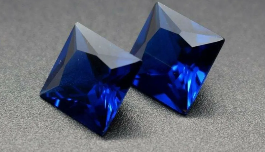 中國古玉榜/水晶族群&bull;藍尖晶石