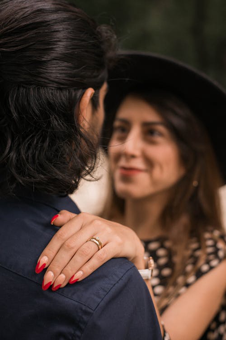 十二星座說謊時什麼模樣