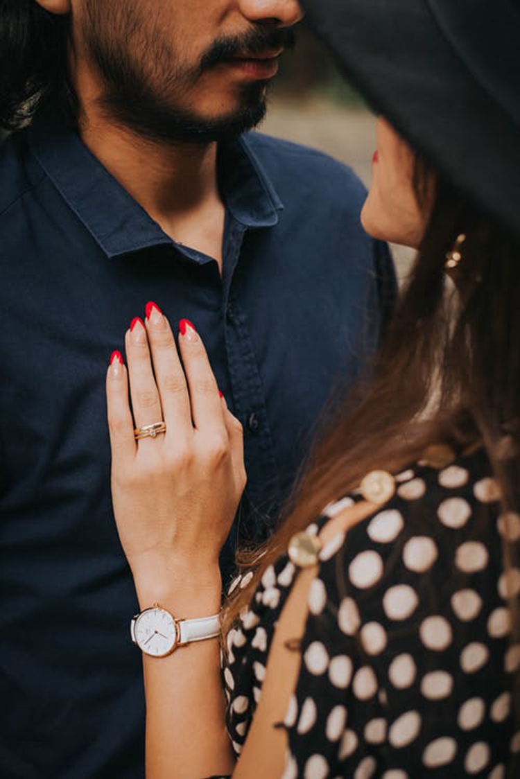 十二星座說謊時什麼模樣