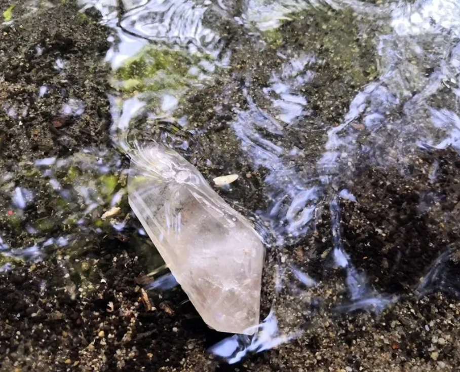 【水晶知識】天然水晶不僅是戴戴而已