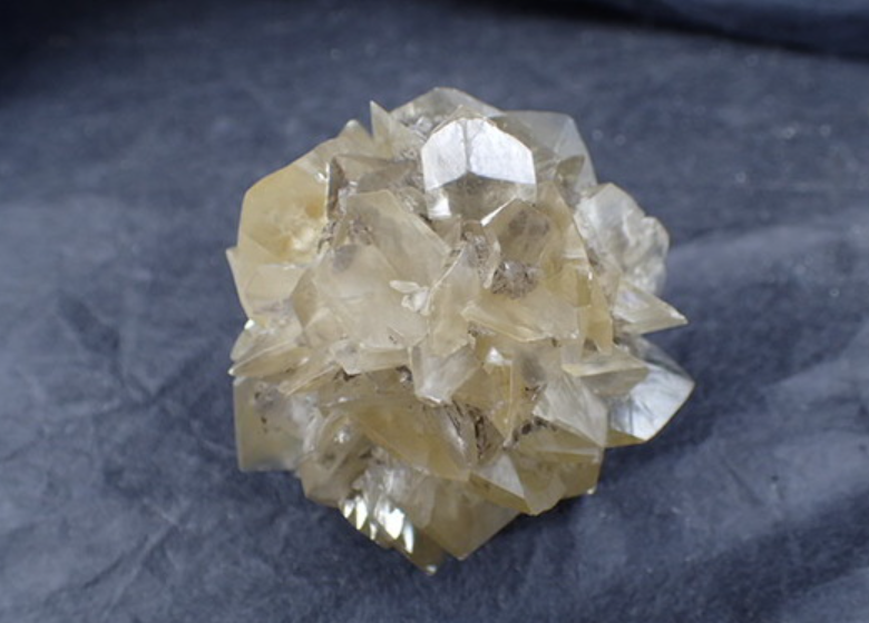 一款讓我們更具有靈性意識的水晶