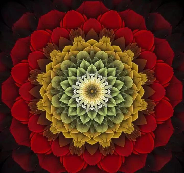 脈輪與宇宙的能量連結：提升內在智慧