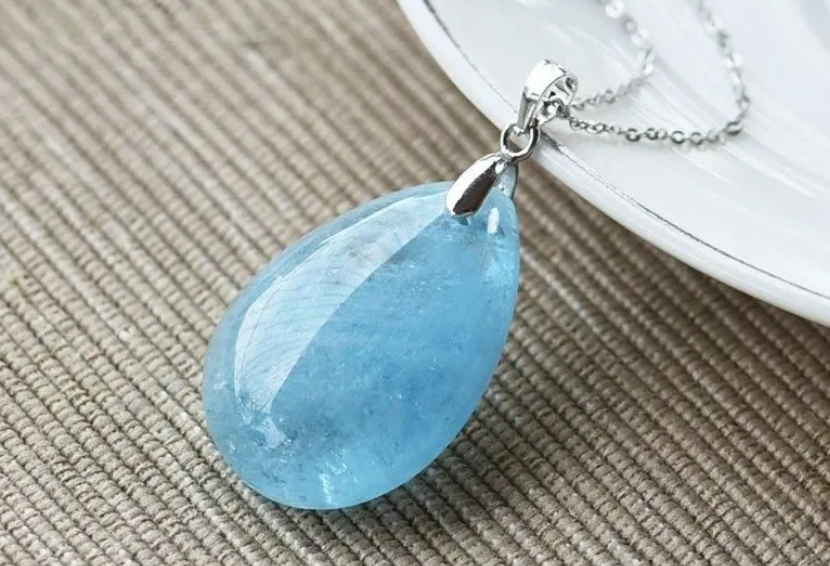 【水晶能量石百科】海藍寶石丨來自海洋女神的禮物 