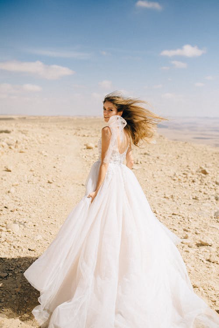 等遇到喜歡的人就不熬夜了