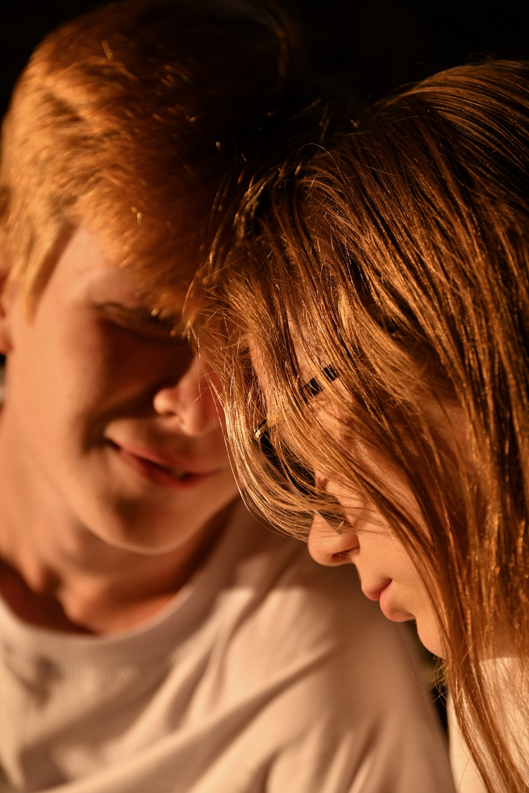 外傻內精的3大星座女，腹黑精明，無人能敵