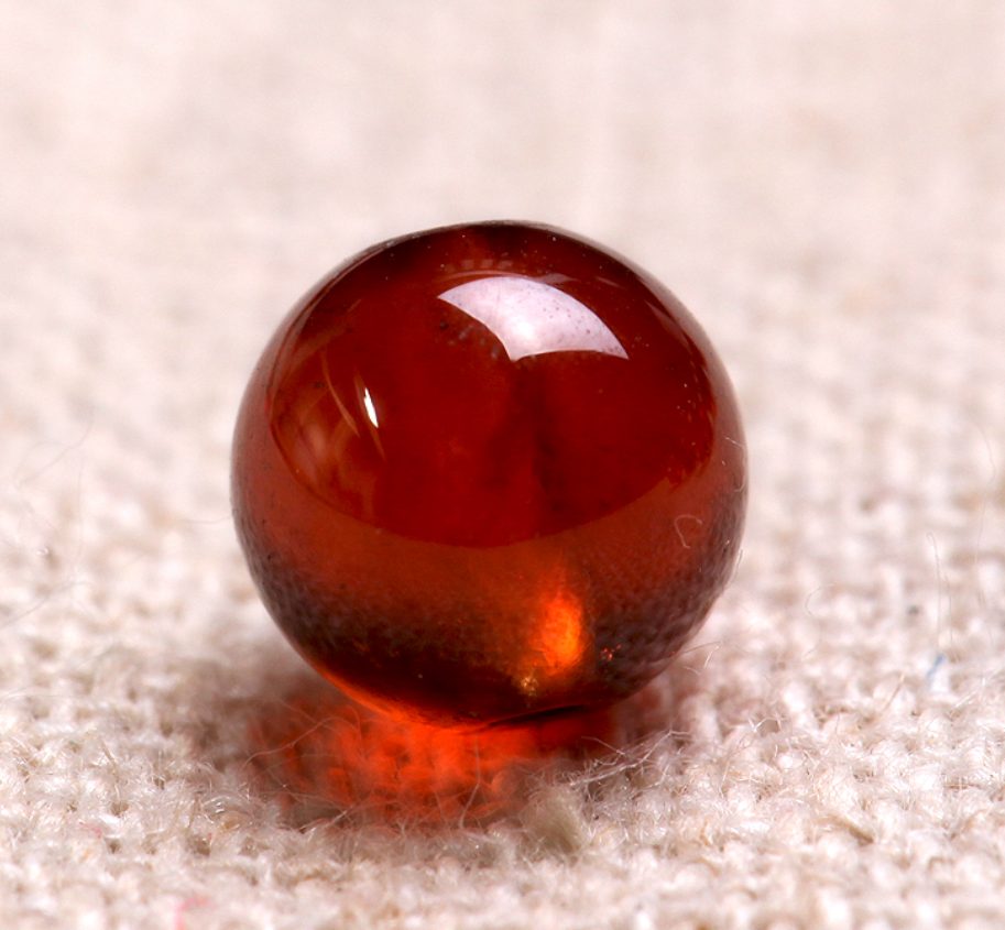 石榴石憑什麼被稱為&ldquo;傳奇的水晶&rdquo;？